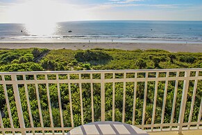 Discovery Beach Resort