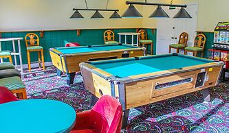 Discovery Beach Resort