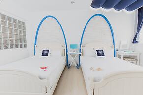 Welcome The Sun Enjoy The Moon