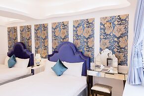 Welcome The Sun Enjoy The Moon