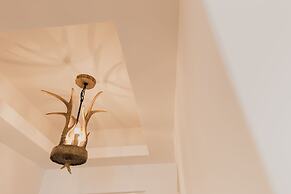 Welcome The Sun Enjoy The Moon