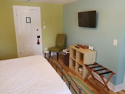 The Blackberry Inn Bed & Breakfast