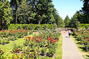 Holiday Inn Portland West - Hillsboro by IHG