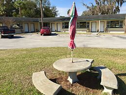 Withlacoochee Motel