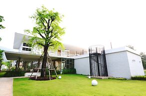 Prairie Hills Resort