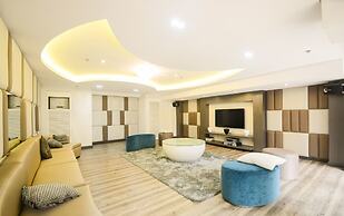 Extremeli Suites Manila powered by Cocotel