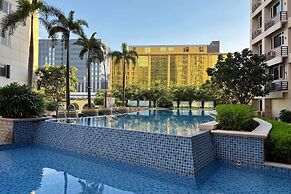 Extremeli Suites Manila powered by Cocotel