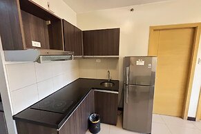 Extremeli Suites Manila powered by Cocotel