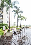 Extremeli Suites Manila powered by Cocotel