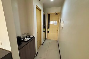 Extremeli Suites Manila powered by Cocotel