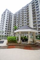 Extremeli Suites Manila powered by Cocotel