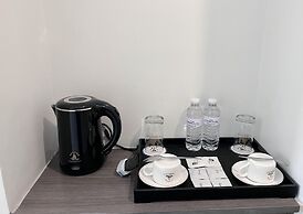 Extremeli Suites