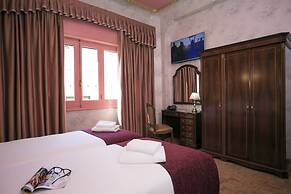 Casual del Teatro Madrid Hotel