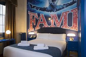 Casual del Teatro Madrid Hotel