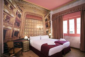 Casual del Teatro Madrid Hotel