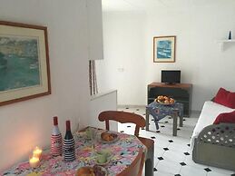 Cala Figuera Apartments