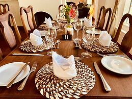 Mount Meru Game Lodge