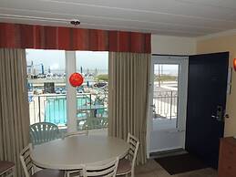 Fleur De Lis Beach Motel