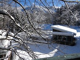 Blue Gentian Lodge at Magic Mountain