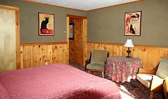 Blue Gentian Lodge at Magic Mountain