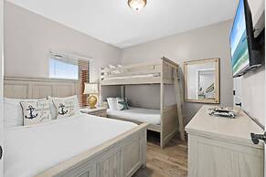 Splash Beach Resort by Panhandle Getaways