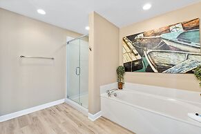 Splash Beach Resort by Panhandle Getaways