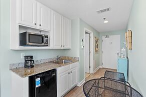 Splash Beach Resort by Panhandle Getaways