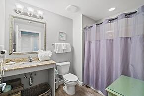 Splash Beach Resort by Panhandle Getaways