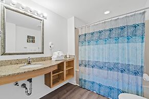 Splash Beach Resort by Panhandle Getaways