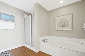 Splash Beach Resort by Panhandle Getaways