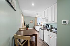 Splash Beach Resort by Panhandle Getaways