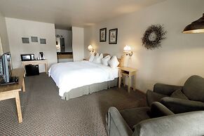 Linderhof Inn