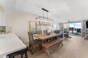 Pelican Beach Resort by Panhandle Getaways