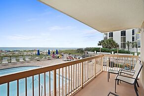 Pelican Beach Resort by Panhandle Getaways