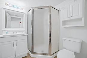 Pelican Beach Resort by Panhandle Getaways