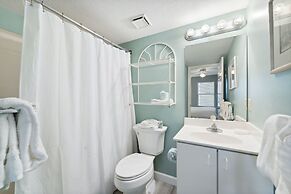 Pelican Beach Resort by Panhandle Getaways