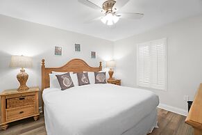 Pelican Beach Resort by Panhandle Getaways