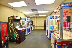 Pelican Beach Resort by Panhandle Getaways