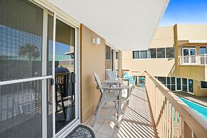 Pelican Beach Resort by Panhandle Getaways