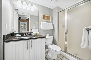 Pelican Beach Resort by Panhandle Getaways