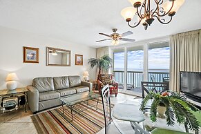 Pelican Beach Resort by Panhandle Getaways