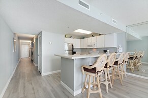 Pelican Beach Resort by Panhandle Getaways