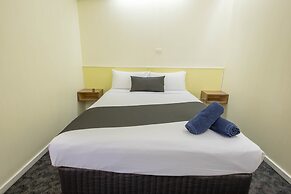 Pioneer Station Motor Inn