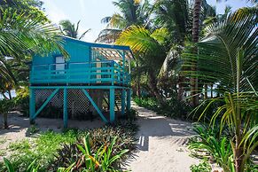 Ranguana Caye Cabanas