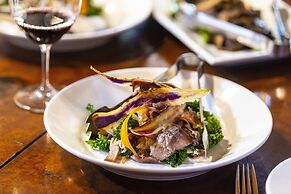 Reillys Wines Heritage Cottages