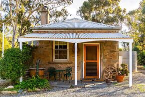 Reillys Wines Heritage Cottages