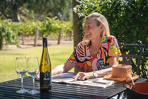 Reillys Wines Heritage Cottages