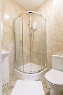 Belvilla Ilford Hill Hotel London