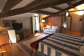 Hotel Villa Giona