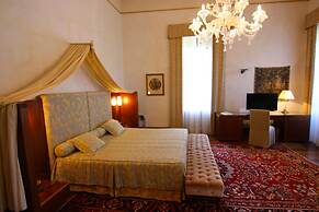 Hotel Villa Giona